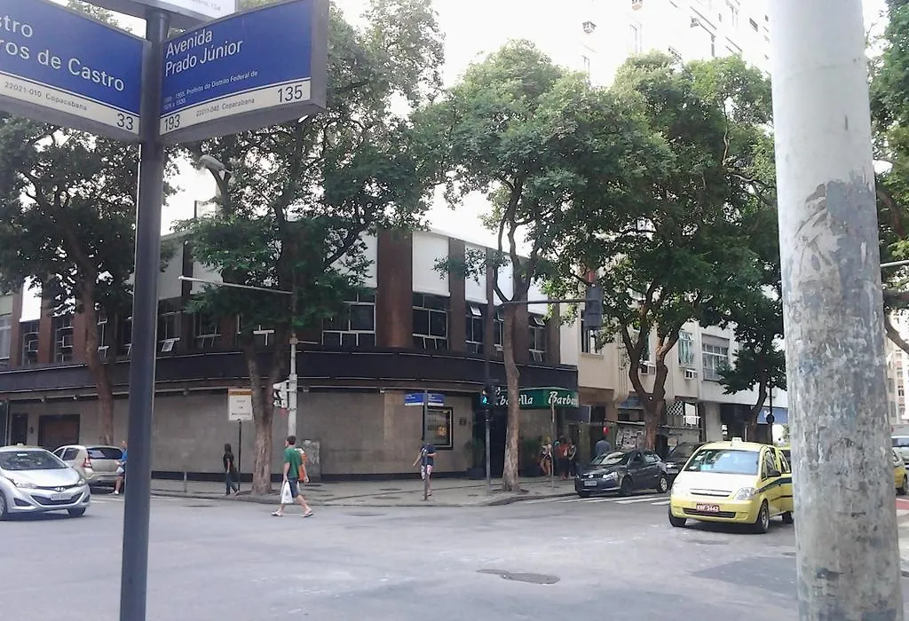 Studio Copacabana-1